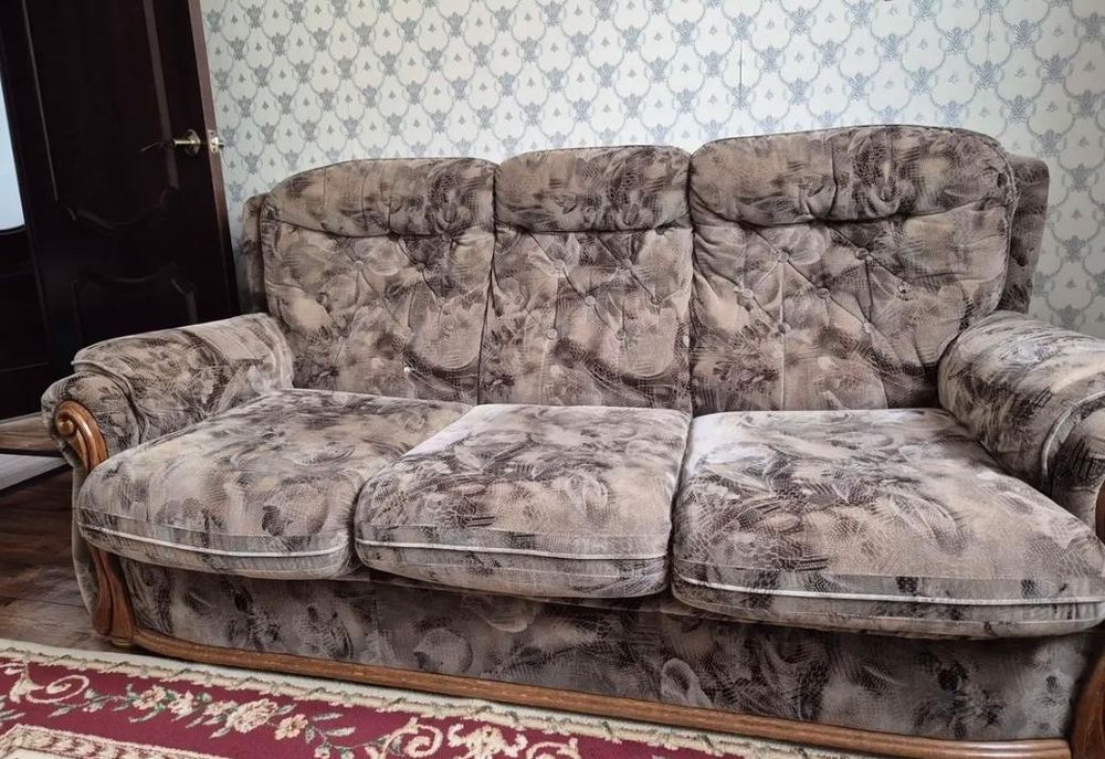 Диван и 2 кресла