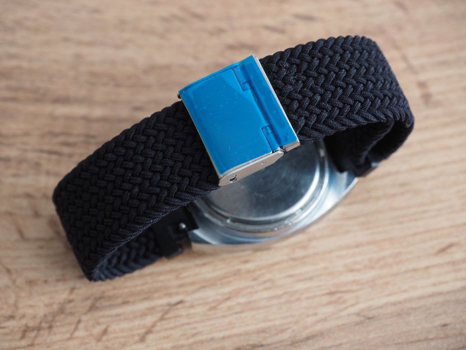 Ceas sovietic Elektronika 5 din anii ’80, cu curea nouă, funcționează