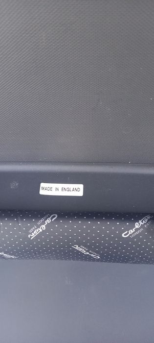 Куфари за дрехи и багаж