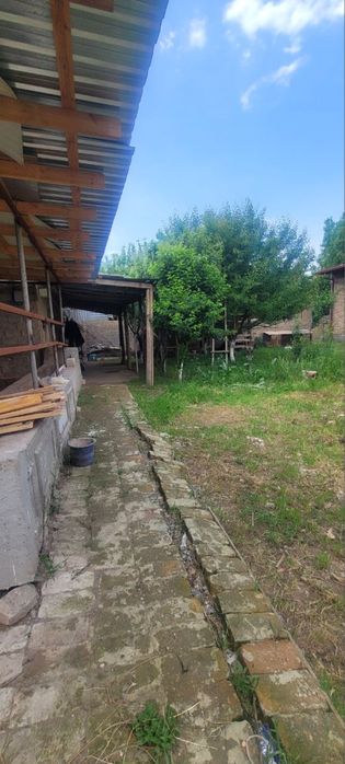 Eshon guzarda  arenert shakarchla mahalasi arendaga beralad