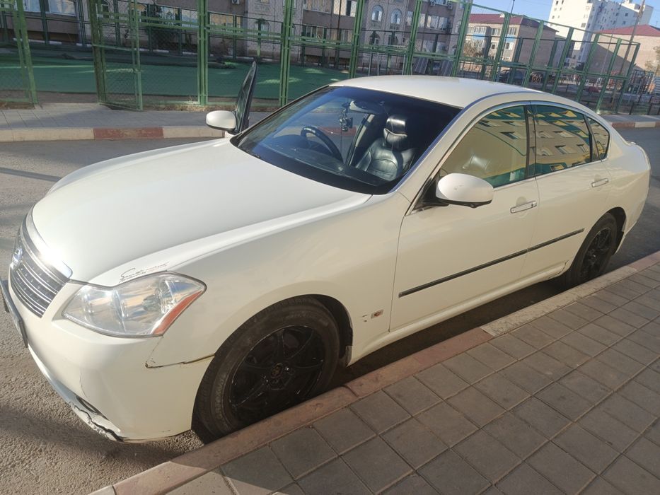 Продам ниссан Фуга