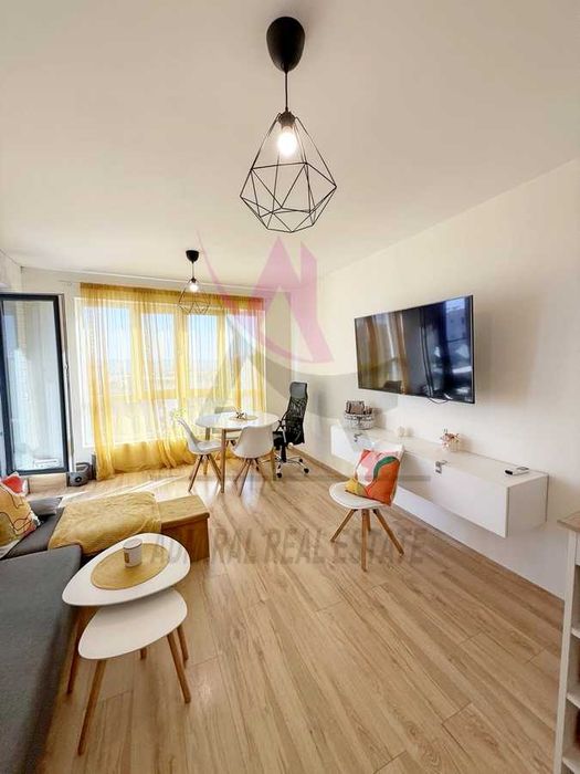 Дава се под наем Двустаен апартамент в Варна, Бриз - 76 кв.м за 700 € - Снимка #1