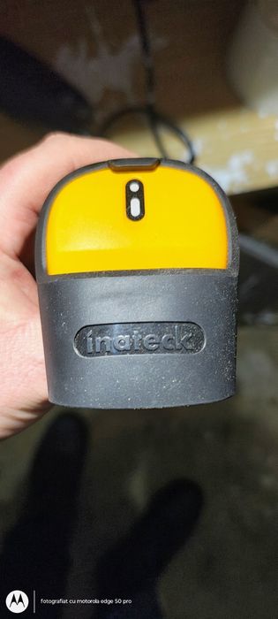 Cititor de carduri de bare (schener)