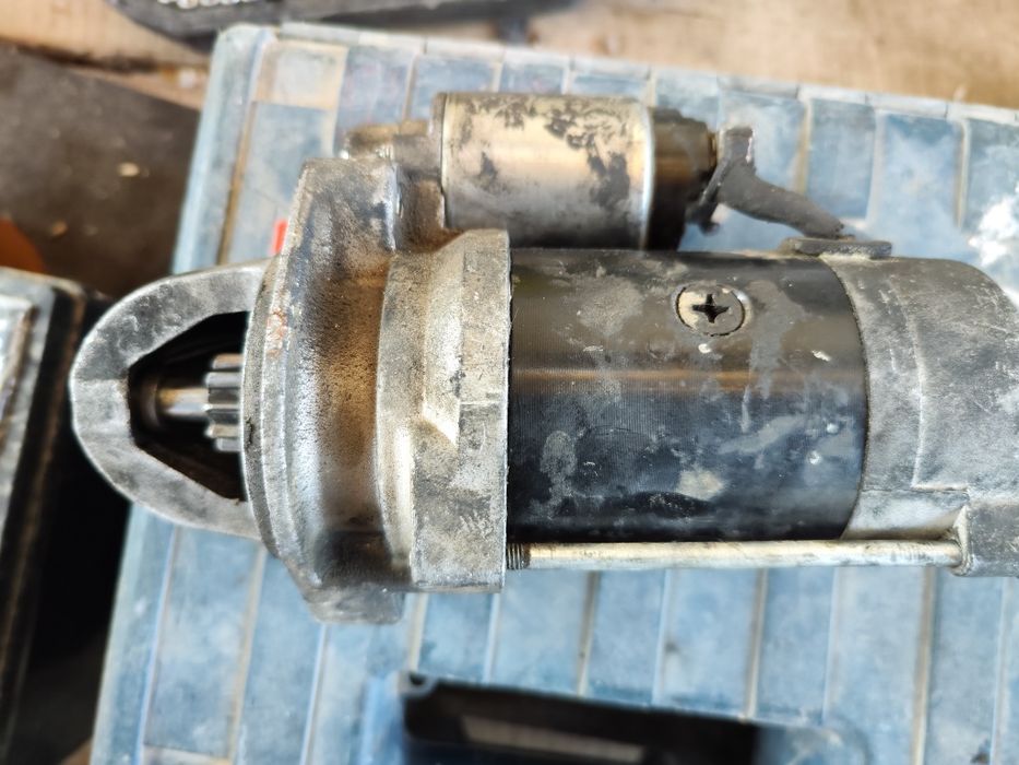 Мерседес спринтер стартери сотилади 500'000 сўмдан.