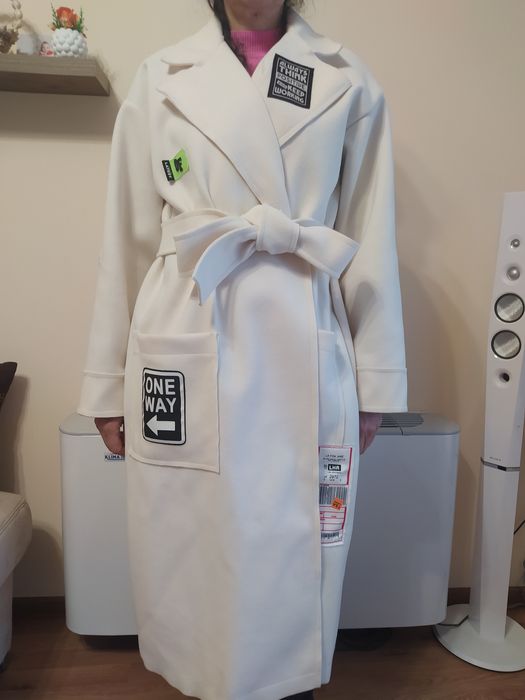 Зимно вълнено палто