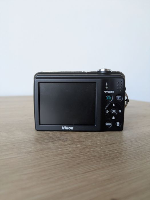 Nikon Coolpix L23 - УНИКАЛНИ СНИМКИ Дигитален Фотоапарат КАТО НОВ