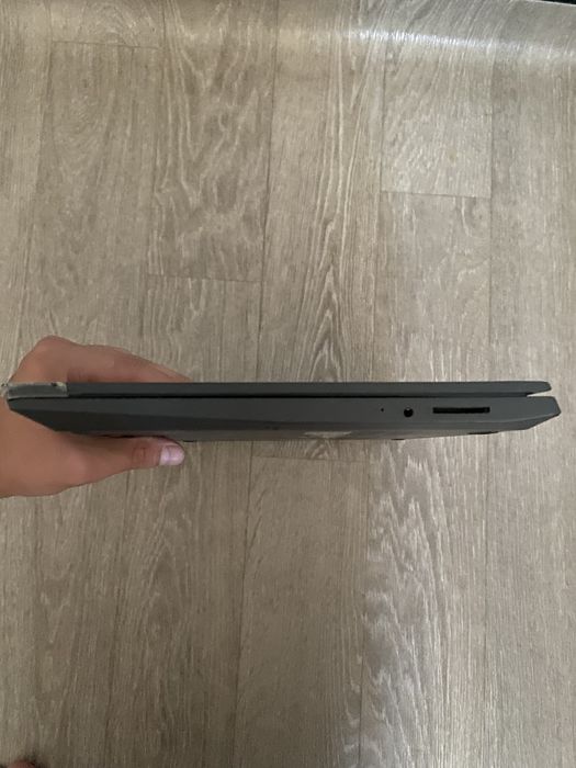 Ноутбук Lenovo …