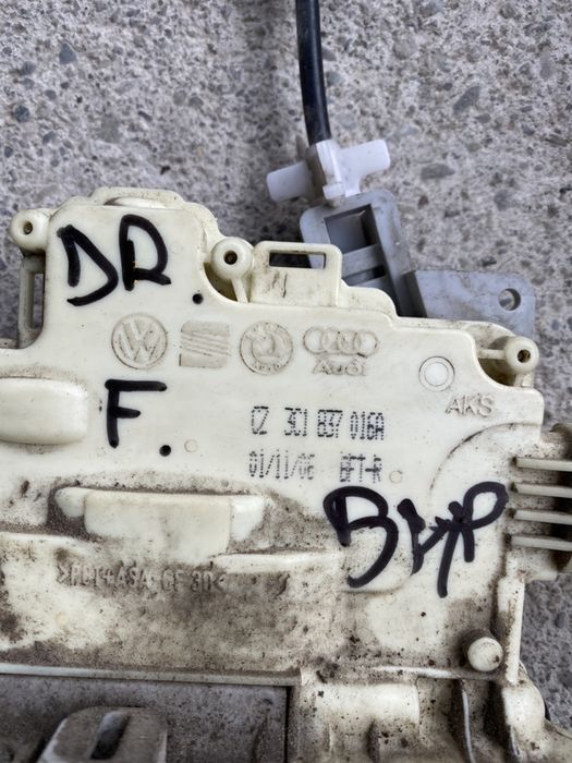 Broasca dreapta fata DE EUROPA pt vw passat b6