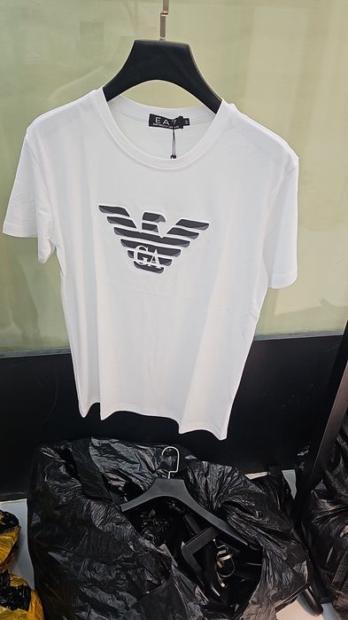 Брендовые футболки