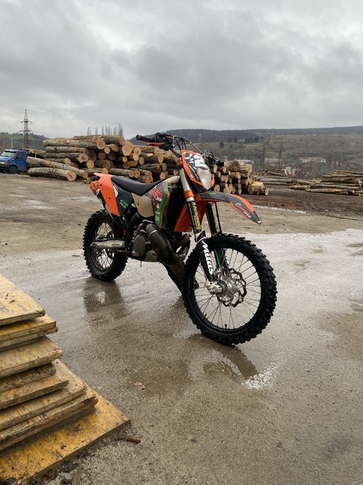 Vand ktm 250 exc 2011 cu acte!!!