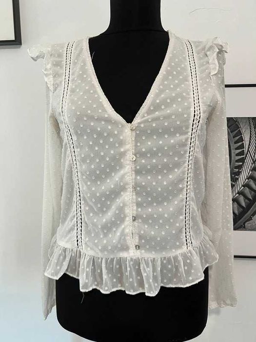 Bluza zara alba dantelata cu volanase