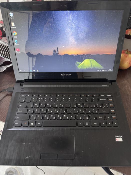 Ноутбук черный Lenova