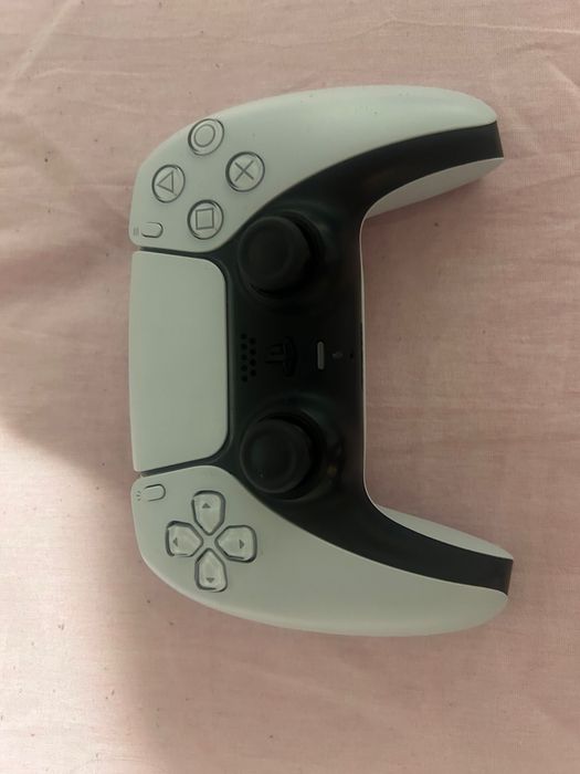 Ps 5 825gb.