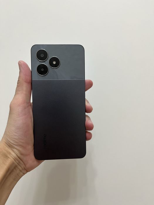 Реалми нот 50////64гб