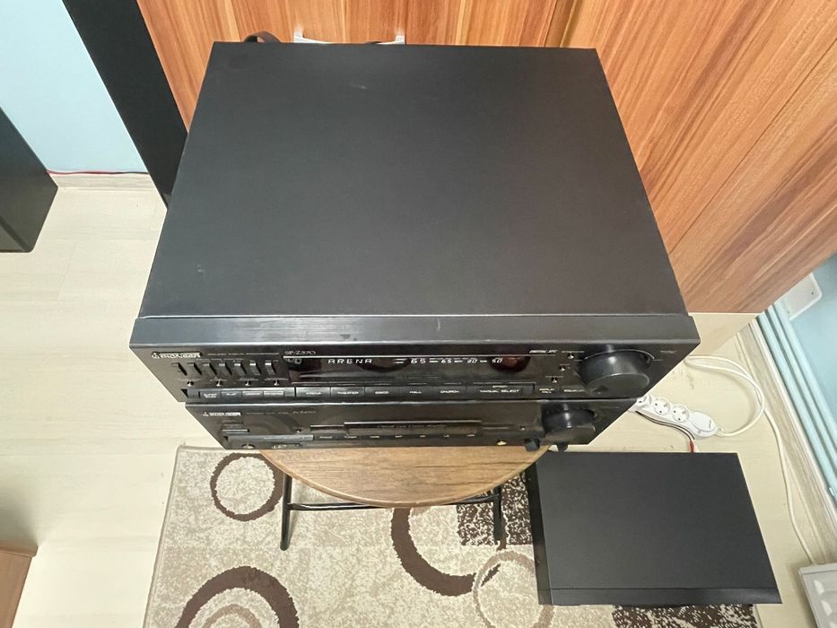 Pioneer A-Z470 Stereo Amplifier SP-Z570 Processor