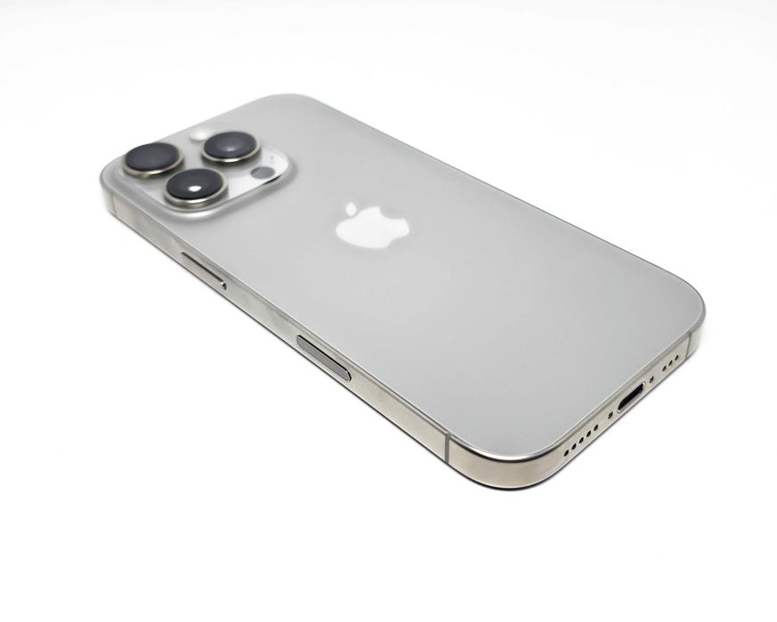 iPhone 16 Pro Max 256GB Natural Titanium