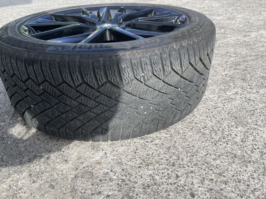 Диски 18 камри и шины contintal