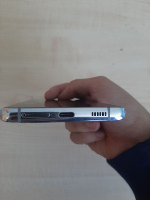 Продам Samsung S21 ultra