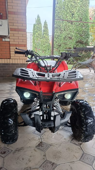 Квадроцикл б/у .