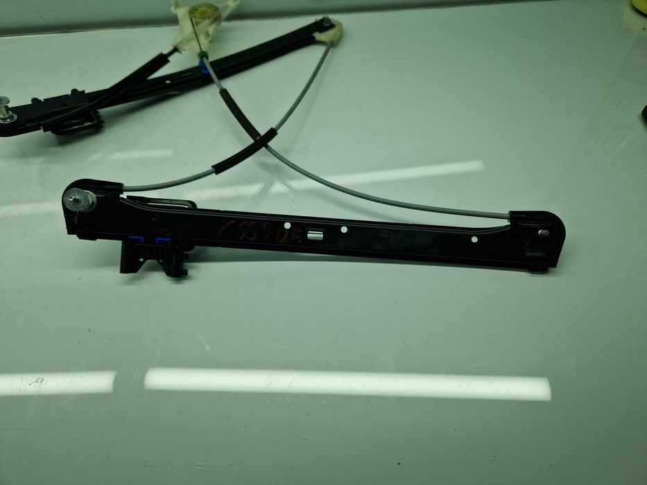 Macara electrica geam dreapta fata AUDI A3 (8VS) [Fabr 2013-prezent] B