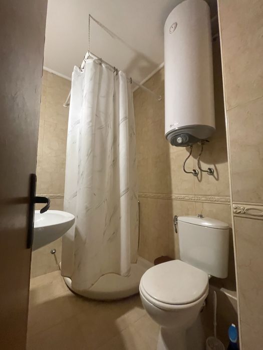 Дава се под наем Двустаен апартамент в Велико Търново, Акация - 50 кв.м за 250 € - Снимка #5