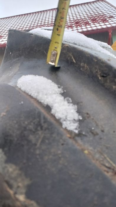 2 Roti tractor 16.9/34