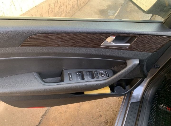 Продам автомобиль хюндай соната