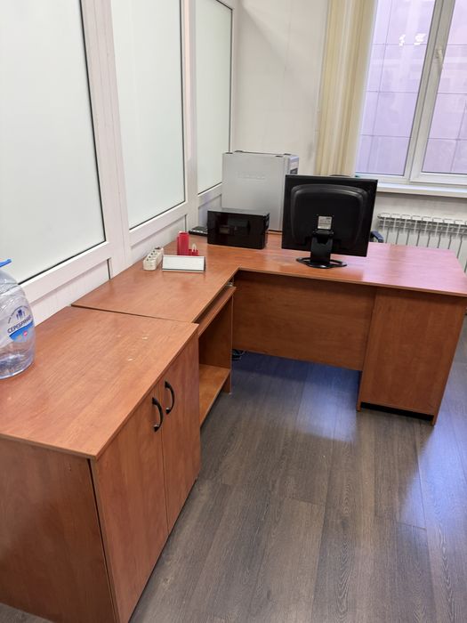 Офисный стол, рабочий стол