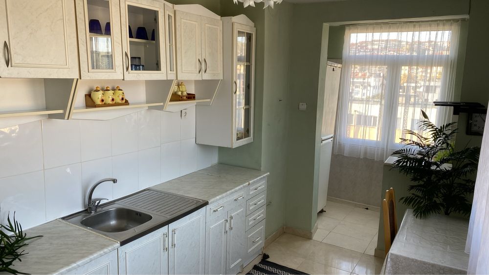 Дава се под наем Тристаен апартамент в Благоевград, Запад - 65 кв.м за 250 € - Снимка #4