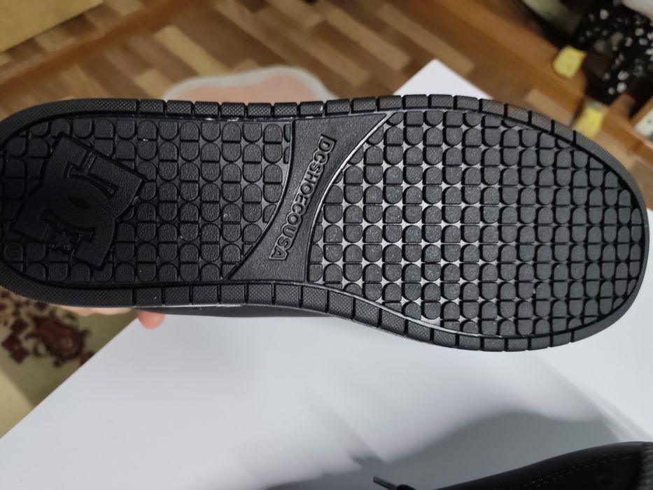 Кроссовки мужские