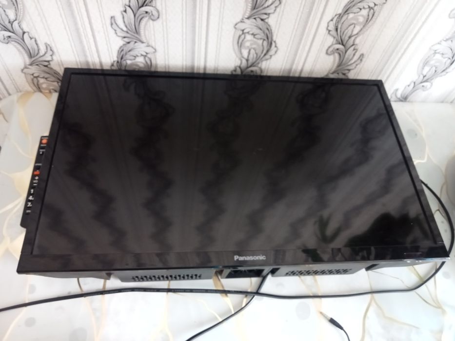 Продам телевизор PANASONIC отл.сост