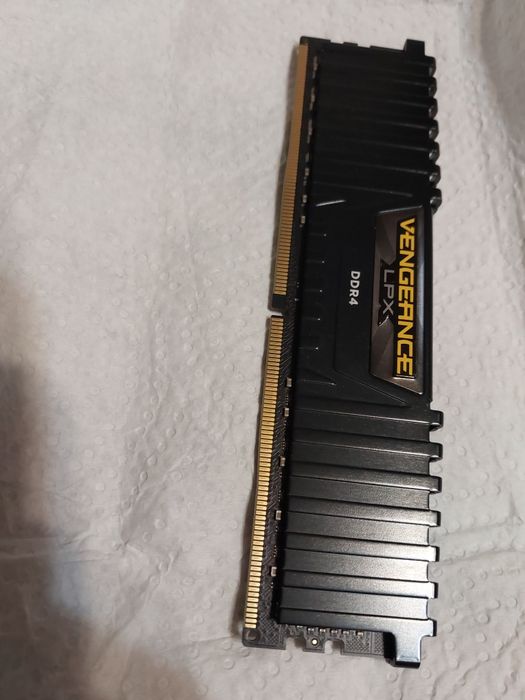 32GB 3600Mhz - DDR4 рам памет