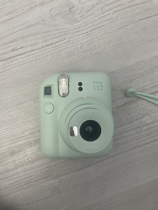instax mini 12~продаю
