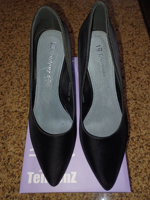 Дамски обувки на ток