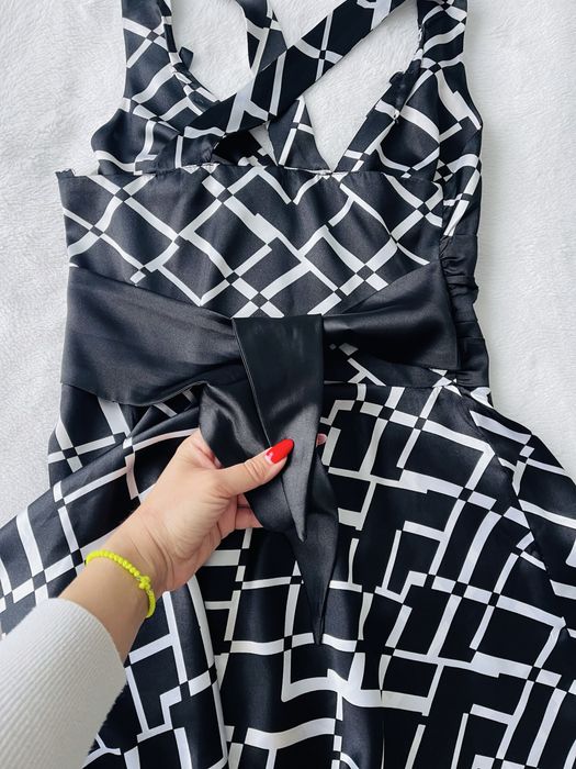 Rochie eleganta marimea M