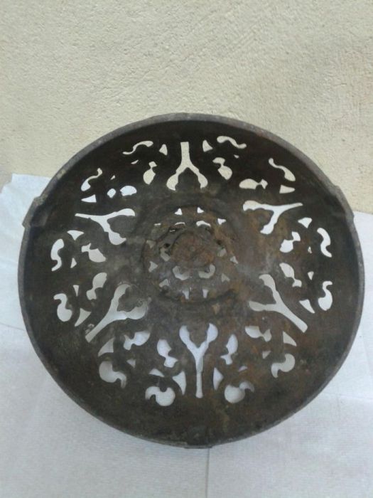 Старинен полилей