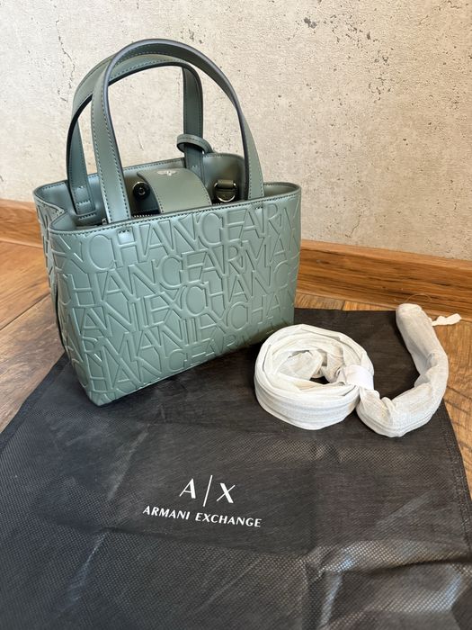 Чанта Armani Exchange