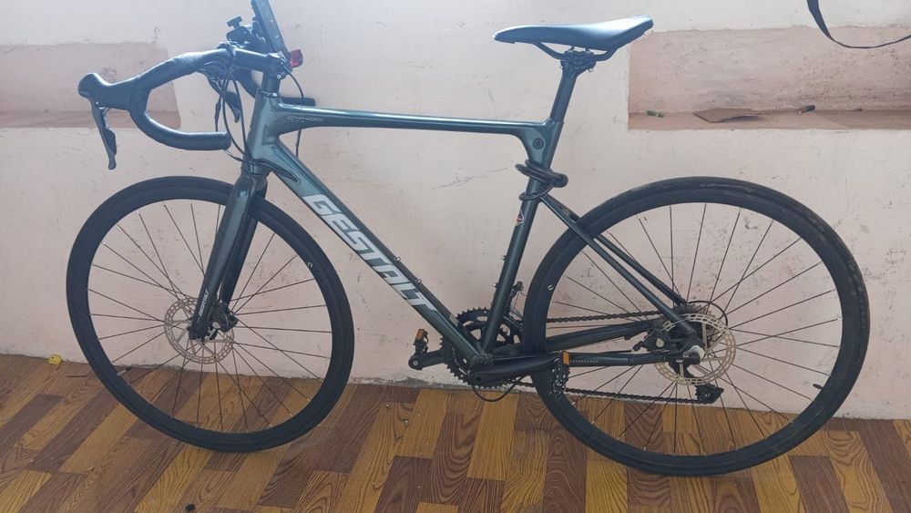 Шоссейный велосипед GESTALT C4400 Pro
