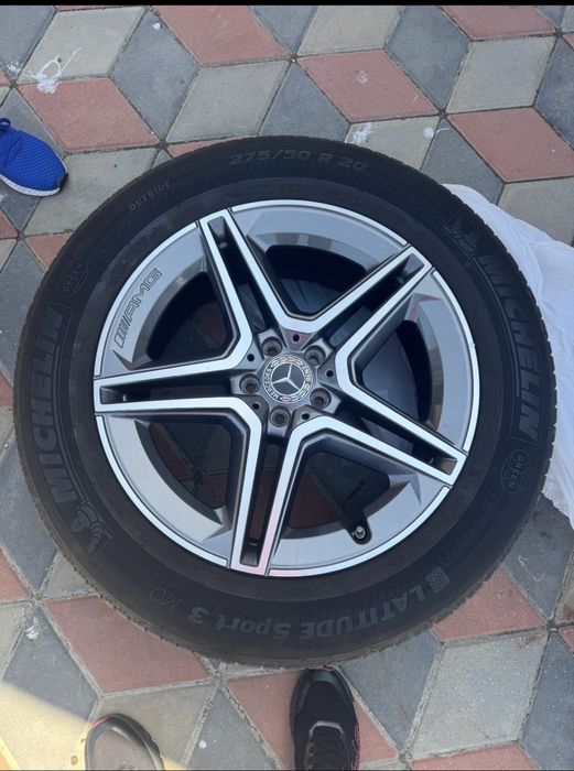 Vand 4 cauciucuri de vara Michelin Latitude Sport 3