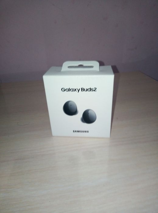 Air pods Galaxy Buds 2