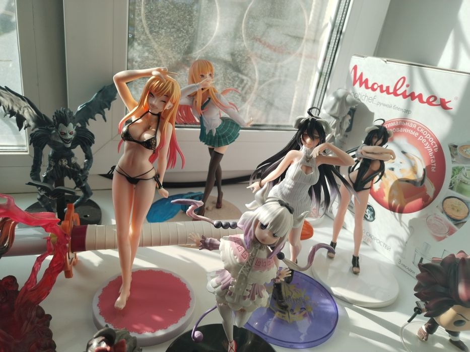 ПРОДАМ аниме фигурки