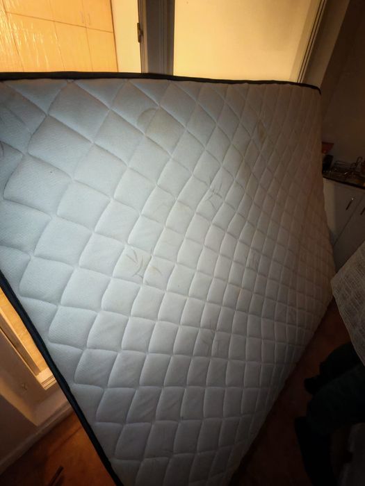 Vand Saltea pat 160x200