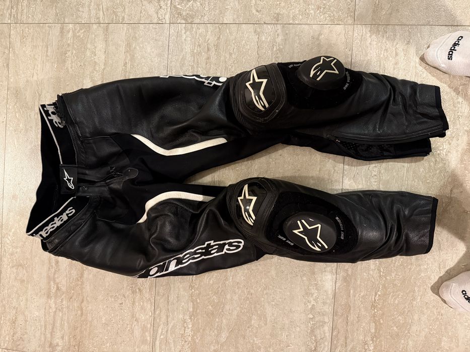 Pantaloni piele Alpinestars Missile V2  marimea 54