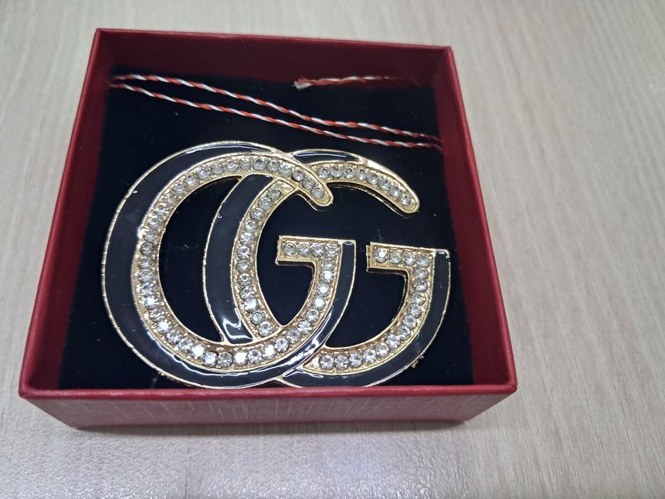 Martisor damă  elegant