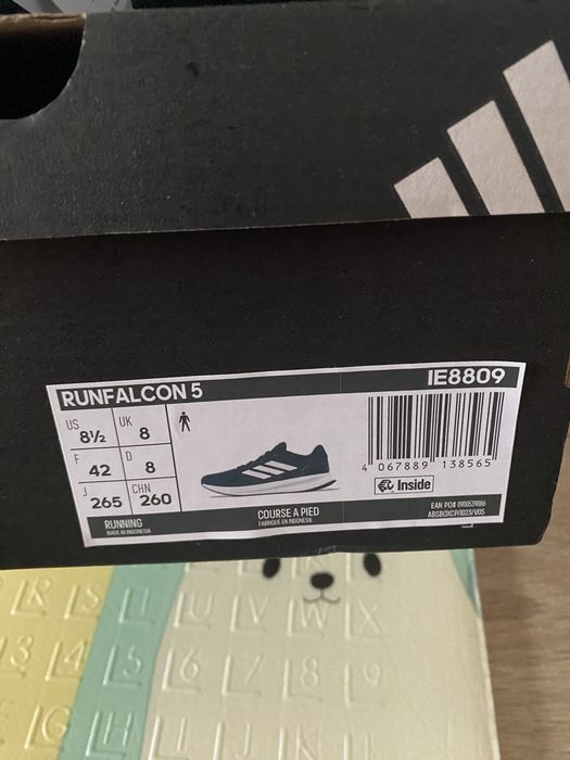 Adidasi Adidas