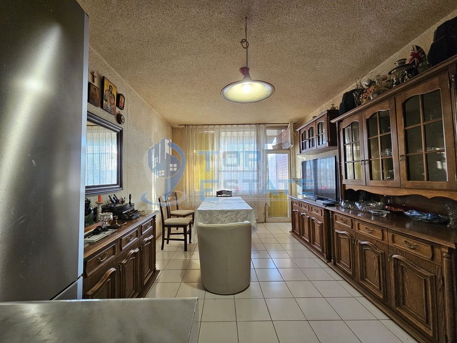 Продава се Тристаен апартамент в Велико Търново, Колю Фичето - 76 кв.м за 1582 €/кв.м - Снимка #4