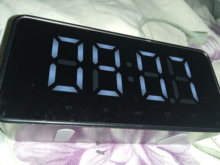 Колонка будильник speaker c9