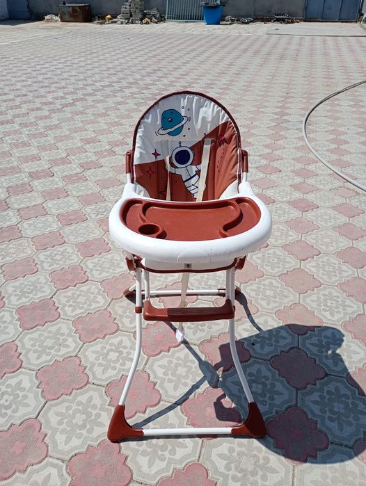 Балаға арналған тамақтандыру орындығы сатылады