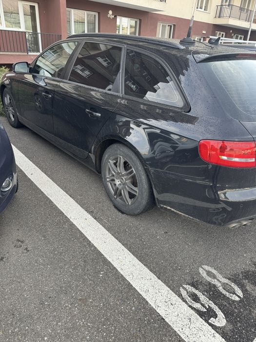 Vand Audi A4 b 8 2011