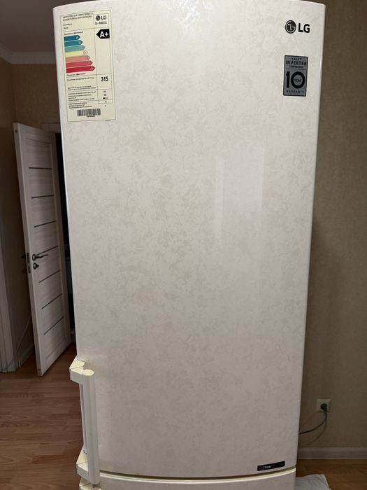 Холодильник LG No Frost, инвертор, 2м